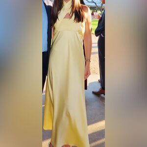 Elegant Yellow Evening Gown